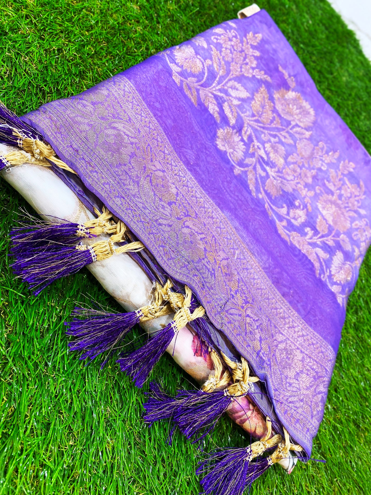 White Flower Print with Purple Border Burberry Handloom Silk Saree BH1001